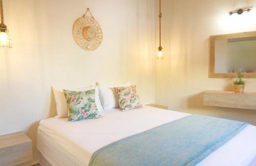 Scala Apartment | Saronic View