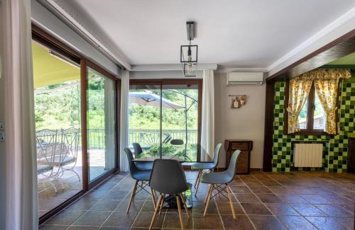 Bermeo Villa | Sarren Villa Pool