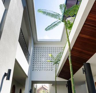 Penatih Hotel | Sascanaluna Padma Bali
