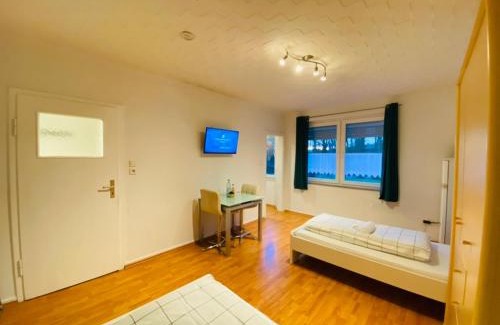 Wuppertal Apartment | Sasi Homes - WorkBase