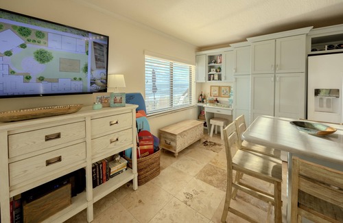 Satellite Beach Condo | SATELLITE BEACH, FL- DIRECT OCEANFRONT