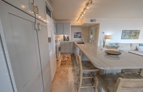 Satellite Beach Condo | SATELLITE BEACH, FL- DIRECT OCEANFRONT