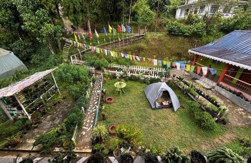 Turuk House | Satrangi Homestay Lamahatta