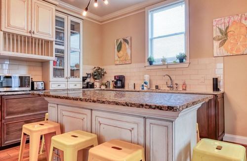 Old West Broad Neighborhood House | Savannah Frederick - 1st floor