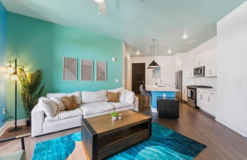 Yamacraw Village Apartment | Savannah Gem | 2BR Apt Stay w/Pool & River Views