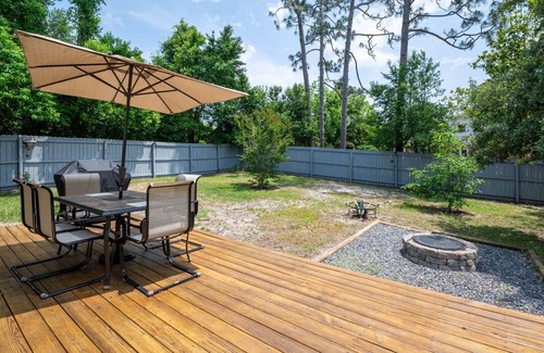 Silver Lake House | Save 20% on Summer Stays! Near downtown and beaches