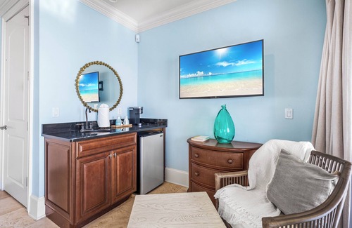 Delos House | *Save Oct-Dec*On PrivateBeach*Elevator*2Pools*