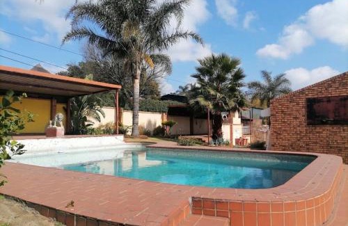 Emalahleni Apartment | Saveways budget suite