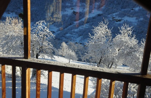Villaroger Ski Chalet | Savoyard chalet connected to the resort of Les Arcs, rental from Sunday to Sunday