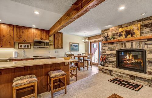 Historic District Apartment | Sawmill Creek Condo 304 by Great Western Lodging