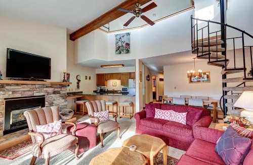 Historic District Apartment | Sawmill Creek Condo 405 by Great Western Lodging