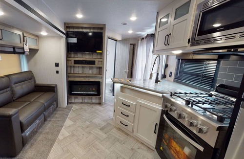 Ellijay RV Rental | SAXONVILLE LODGEHOUSE