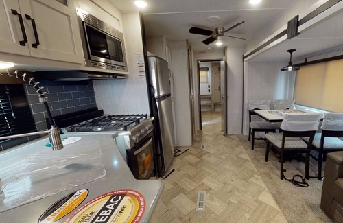 Ellijay RV Rental | SAXONVILLE LODGEHOUSE