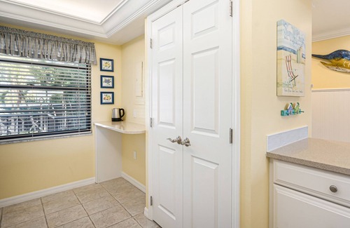 Sanibel Condo | Sayana of Sanibel 101, 2 Bedroom Gulf Front Corner Unit Condo with 2 Bikes