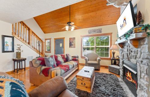 Reeds Spring House | SBL103A -Magnolia Moon cabin