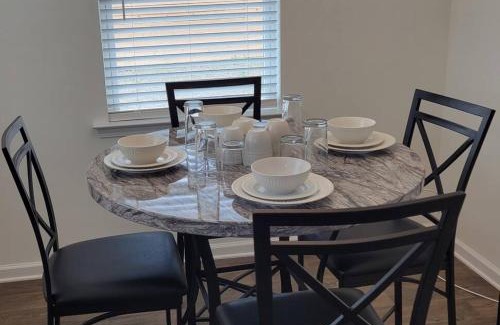 Rosewood Apartment | SC 3755 New 2 bedroom Townhouse Ft Jackson & USC