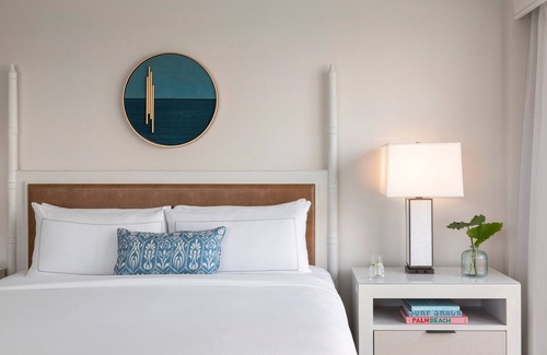 Singer Island Hotel | Scenic Beachfront Resort! Outdoor Pool, Pet-friendly Property!