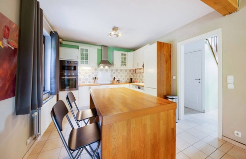 Hamois House | Scenic Garden Stay, Mohiville