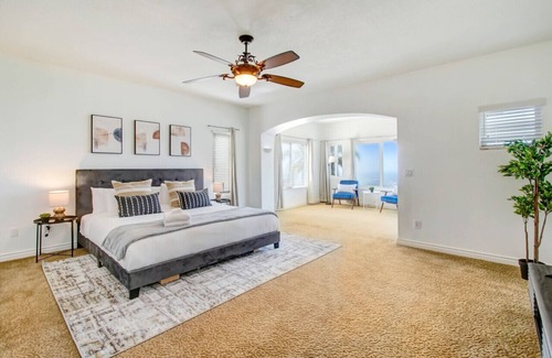 West Covina House | Scenic Paradise Pool BBQ