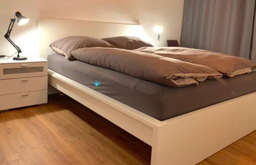 Brueck Apartment | Schöne 3-Zimmer-Wohnung in Köln-Brück mit eigenem Parkplatz