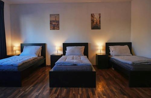 Celle Apartment | Schöne 4-Bettzimmer Wohnung in Celle