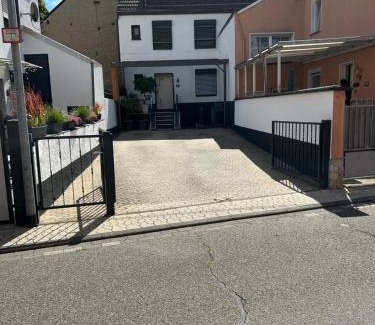 Mulheim-Karlich Apartment | schöne Ferienwohnung mit Terasse