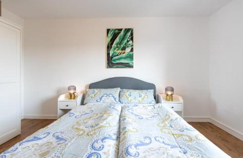 Saarbruecken Apartment | Schicke zentrale Maisonette-Wohnung mit City-View