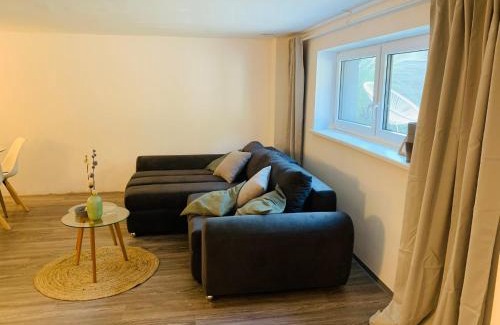 Stephanshausen Apartment | Schickes Apartment mit direkter Waldrandlage