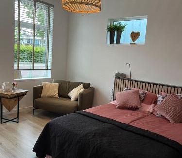 Schiedam Bed & Breakfast | Schie2Be
