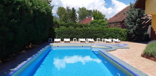 Zamardi Apartment | Schieszl Apartments Zamárdi 2