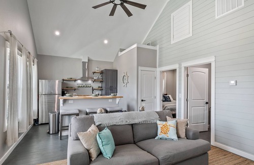 Port Bolivar House | Schipps Creek - Ocean & Bay Views