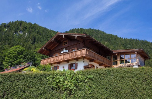 Ramsau bei Berchtesgaden Apartment | Schmuckenstein vacation apartment, 1-2 persons, 52 sqm, winter garden, balcony, W-LAN