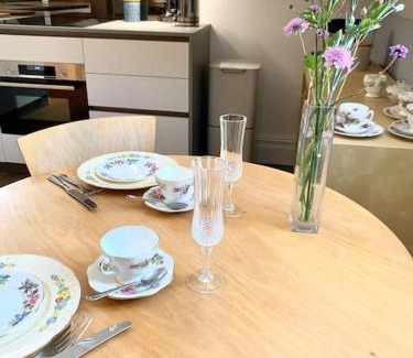 Cambridge Apartment | Scholar's Loft - Cosy & Close to Central Cambridge