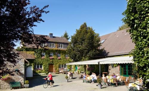 Balve House | Schultenhof