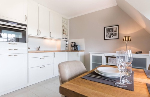 Keitum Apartment | Schwimmbad. Sauna. Reet