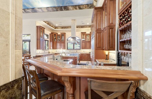 Central Scottsdale House | Scottsdale Luxe Villa with Tennis, Pools & Desert Mountain Views