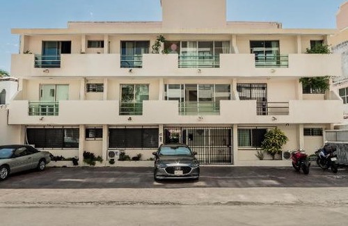 Zona Hotelera Apartment | Seáak Cancun Rentals