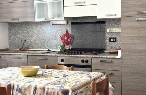 Senigallia Apartment | SE096 - Senigallia, comfortable two-room apartment facing the sea