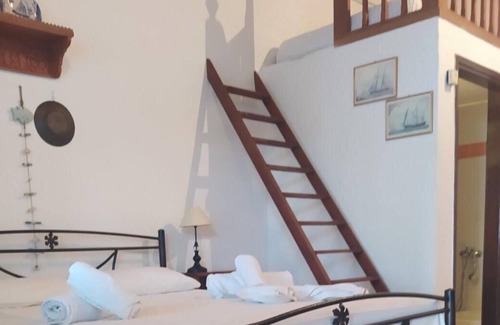 Skiros Condo | Sea and Sunshine, Skyros Seaside Studio Retreat