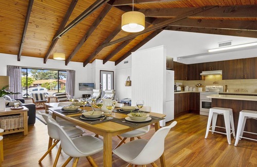 Culburra Beach Cottage | Sea Bird – unplug unwind and enjoy
