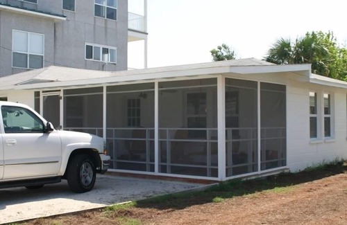 West Panama City Beach House | Sea Biscuit Beach Cottage, close to beach