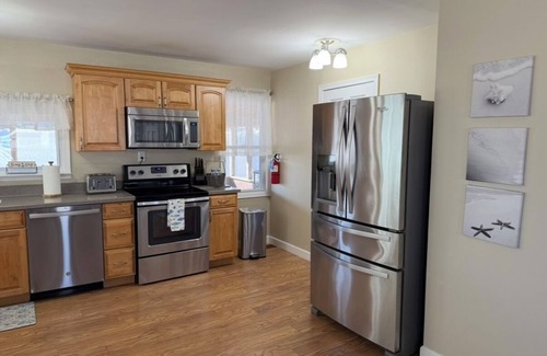 Villas House | Sea Breeze By The Bay- Pet Friendly!