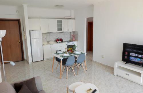 Neoi Epivates Apartment | Sea Breeze II Apartment