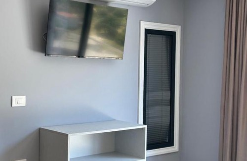 Himare Apartment | Sea Breeze Suites