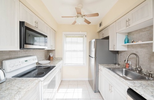 Indian Harbour Beach House | Sea Breeze Hideaway