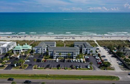 Ocean Drive Apartment | Sea Cloisters 204C Condo