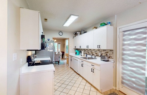 Bethany Beach House | Sea Colony Tennis townhouse w/community pools, tennis/pickleball, fitness center