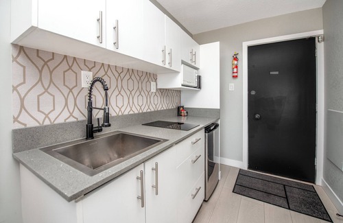 Regional District of Nanaimo Other | Sea Edge Beachside Hotel