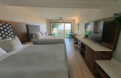Regional District of Nanaimo Other | Sea Edge Beachside Hotel