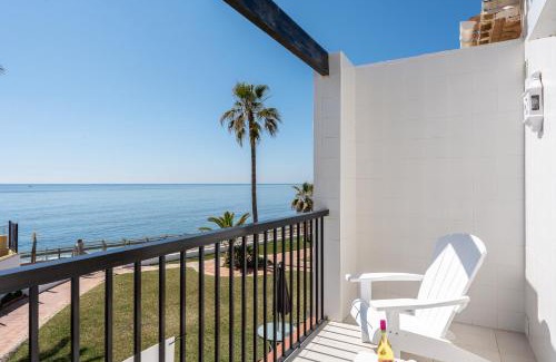 Sitio de Calahonda House | Sea Front Beach House Macarena D